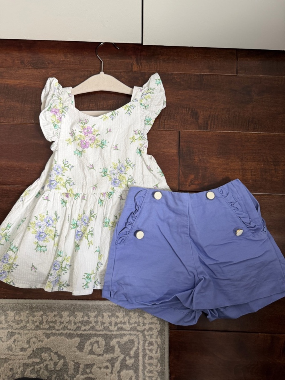 Girls Janie and Jack White Floral Ruffle top with Lavender Button Shorts